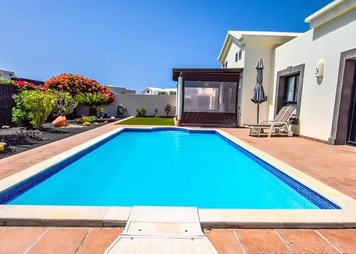 Villa 216 - Helena By Now Ltd *