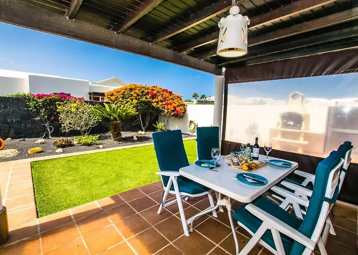 216 - Helena By Now Ltd Villa *