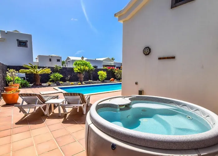 Βίλα 216 - Helena By Now Ltd *