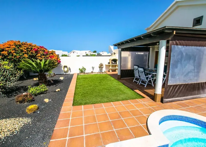 Βίλα 216 - Helena By Now Ltd *